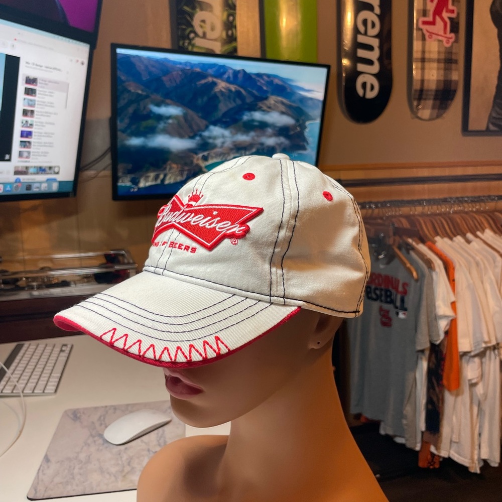 Budweiser Hat, Adjustable, Vintage Embroidered Be… - image 2